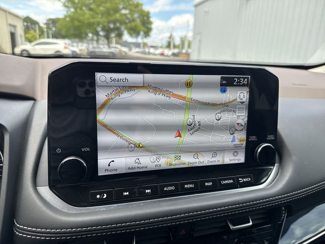 Used 2022 Gray Nissan SL image 21
