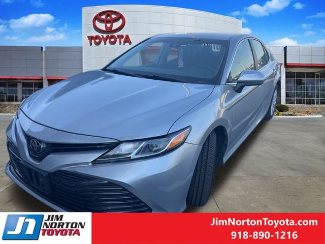 Used 2019 Toyota Camry LE with VIN 4T1B11HK5KU204379 for sale in Tulsa, OK