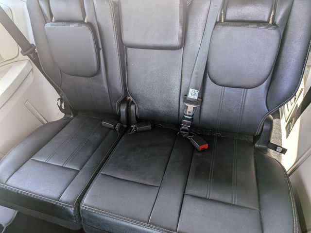2015 Chrysler Town & Country - Image 28