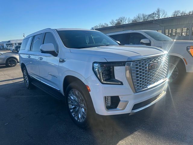 2024 GMC Yukon XL Denali 4WD
