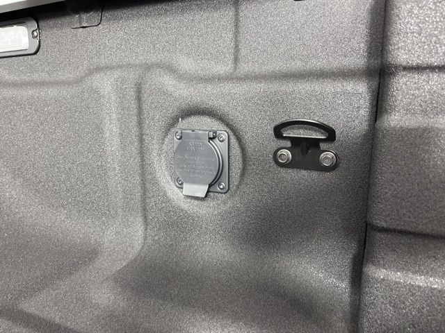 2025 Glacier White Nissan Frontier SV RWD Truck