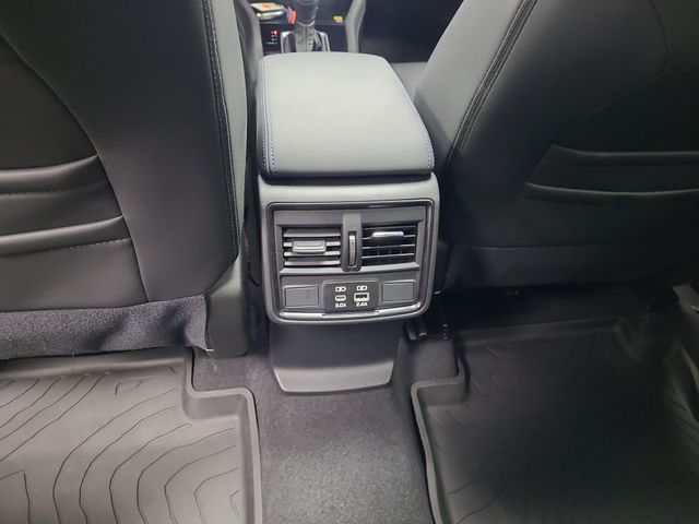 2025 – Subaru – Forester