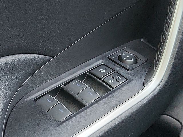 Used Car 2022 Toyota Rav4  Xle For Sale Under $25,000 In Plainview, Texas