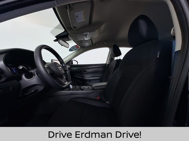 Used 2025 Nissan Sentra Sedan