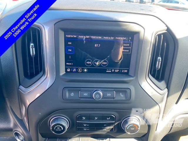 2025 Chevrolet Silverado 1500 WT photo