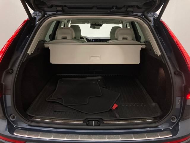2021 Volvo XC60 T5 Momentum