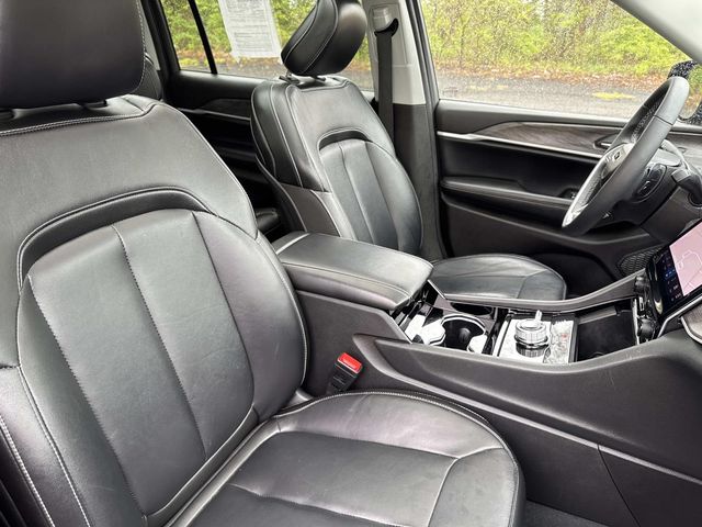 2023 Jeep Grand Cherokee L - Image 29