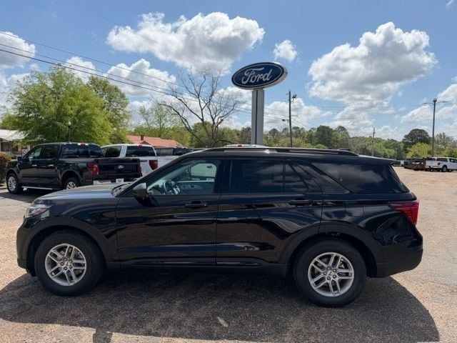 Agate Black Metallic 2026 Ford Explorer SUV / Crossover Rear-Wheel Drive Automatic