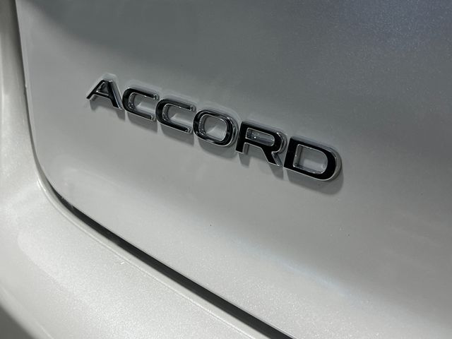 New 2026 Plati Honda SE image 6
