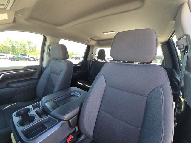 2023 Chevrolet Silverado 1500 LT:45138A