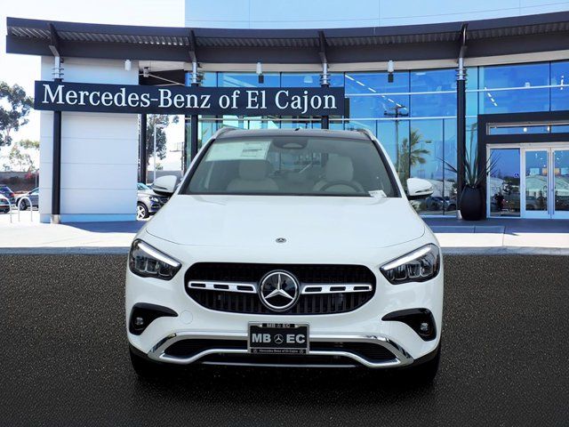 New 2026 White Mercedes-Benz GLA 250 image 2