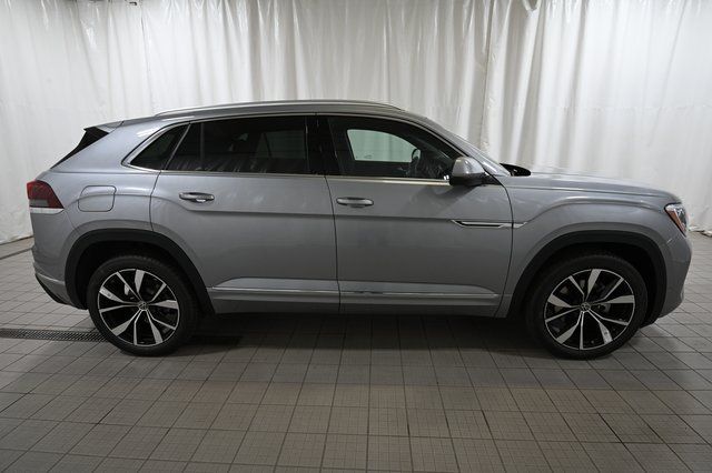 New 2026 Silver Volkswagen 2.0T SEL Premium R-Line image 14