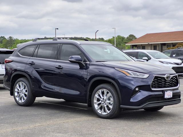 2026 Toyota Highlander Limited AWD