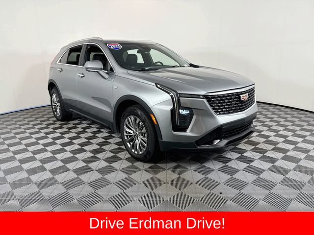 2025 Cadillac XT4 Premium Luxury AWD's photo
