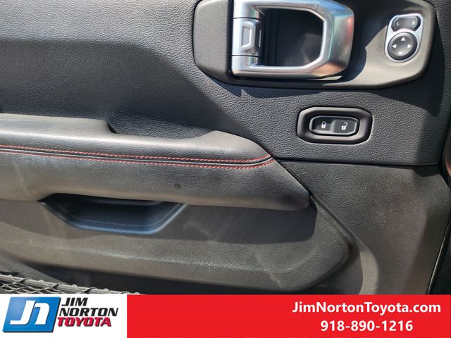 Used 2019 Jeep Wrangler SUV