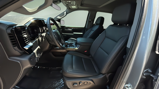 Used 2026 Gray Chevrolet LT Trail Boss image 18