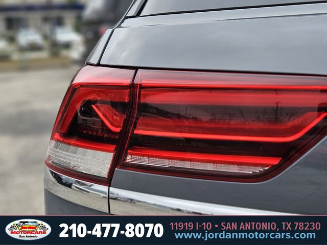Used Car 2022 Volkswagen Atlas Cross Sport  3.6l V6 Se W/technology For Sale Under $30,000 In San Antonio, Texas