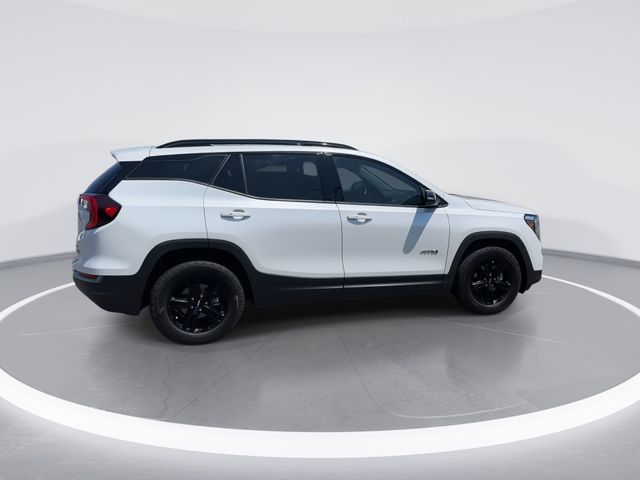 Used 2022 White GMC AT4 image 8