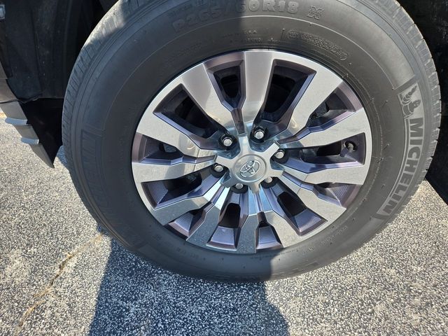 Used 2021 Toyota Tacoma Truck