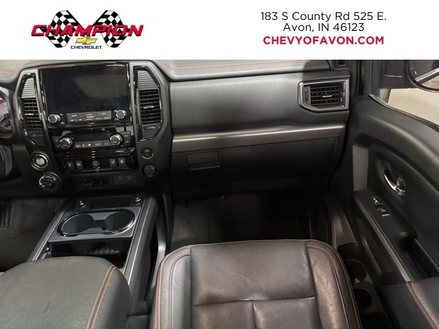 2021 Nissan Titan PRO-4X photo