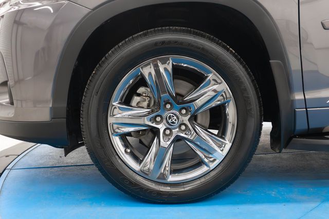 Used 2018 Toyota Highlander Hybrid SUV