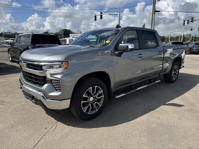 2023 Chevrolet Silverado 1500 LT - 2