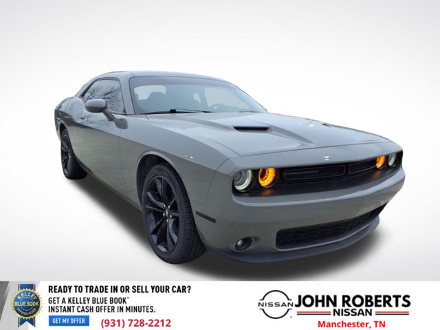 Destroyer Gray Clearcoat 2018 Dodge Challenger SXT RWD Coupe Rear-Wheel Drive 8-Speed Automatic