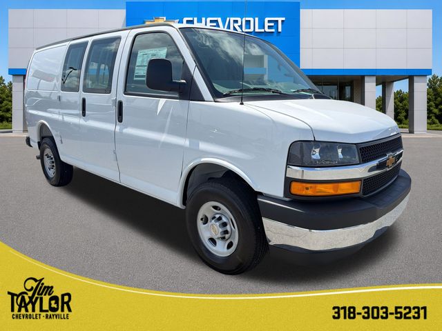 Summit White 2026 Chevrolet Express Cargo Van Rear-Wheel Drive 8-Speed Automatic Overdrive