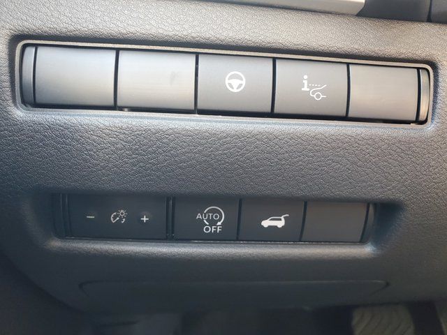 2026 Nissan Rogue Platinum - Photo 10