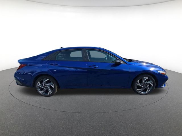 used 2025 Hyundai Elantra car, priced at $21,811