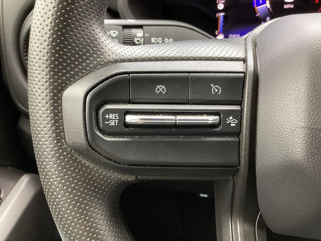 Used Car 2023 Chevrolet Colorado  Trail Boss For Sale Under $40,000 In San Antonio, Texas