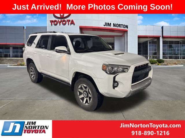 2021 Toyota 4Runner TRD Off-Road Premium's photo