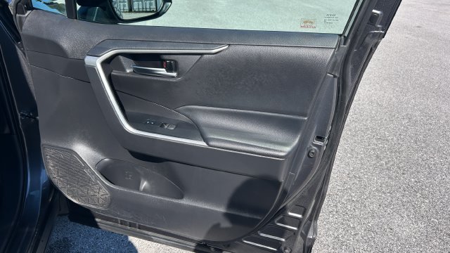 Used 2022 Toyota RAV4 SUV