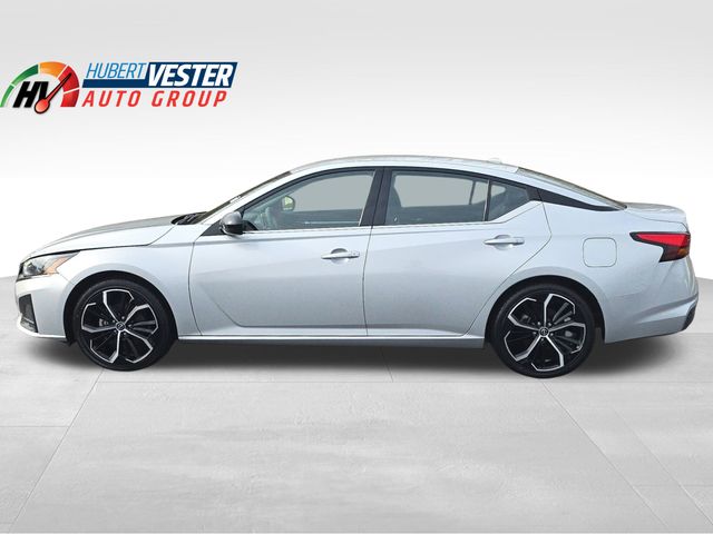 2024 Nissan Altima SR