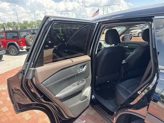 Used 2023 Nissan Rogue SUV
