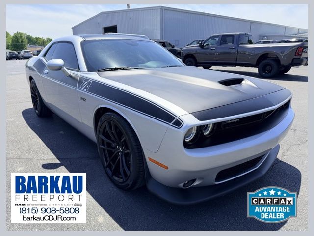Triple Nickel Clearcoat 2023 Dodge Challenger Coupe Rear-Wheel Drive 6-Speed Manual