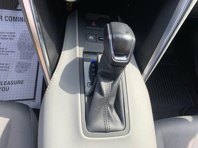 Used 2023 Toyota Venza SUV