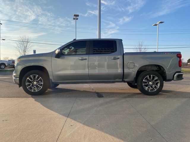 2025 Chevrolet Silverado 1500 LT - Sterling Gray Metallic exterior view 8