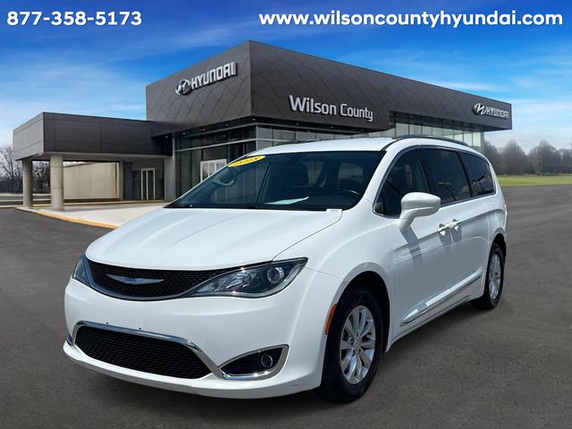 used 2018 Chrysler Pacifica car, priced at $16,491