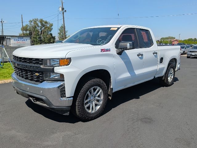 Summit White 2019 Chevrolet Silverado 1500 Pickup Truck Four-Wheel Drive 6-Speed Automatic Overdrive