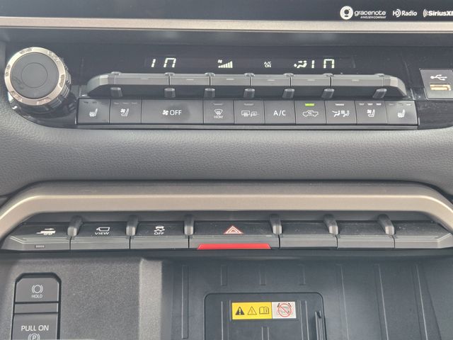 2023 Toyota Tundra Hybrid Limited photo
