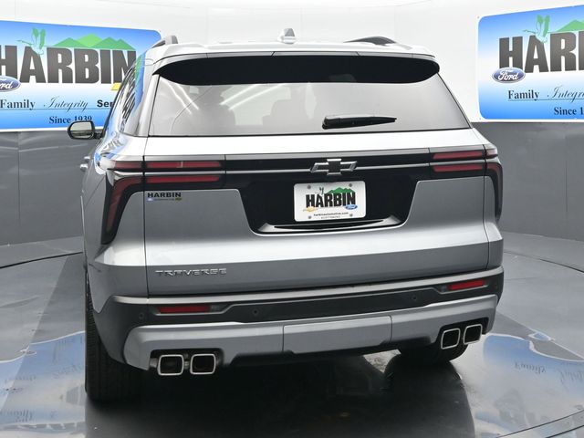 2025 Chevrolet Traverse LT photo