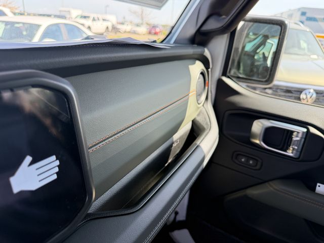 new 2026 Jeep Gladiator car, priced at $58,685