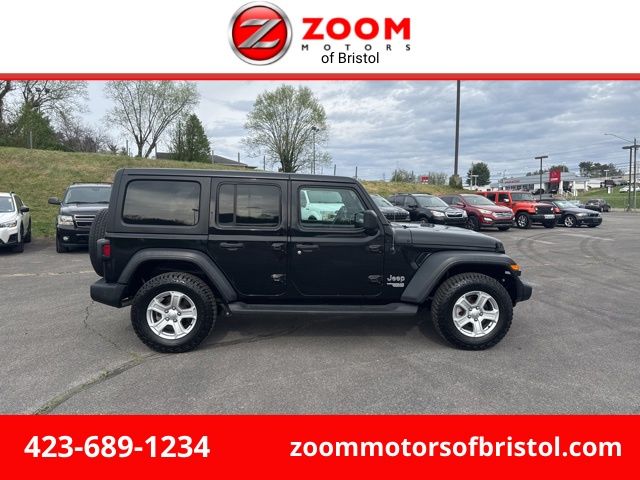 Black Clearcoat 2018 Jeep Wrangler Unlimited Sport S 4WD SUV / Crossover Four-Wheel Drive 8-Speed Automatic