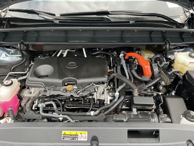 Used 2021 Toyota Highlander Hybrid SUV
