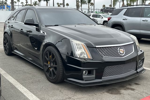 Black Raven 2013 Cadillac CTS-V Wagon Wagon Rear-Wheel Drive 6-Speed Automatic