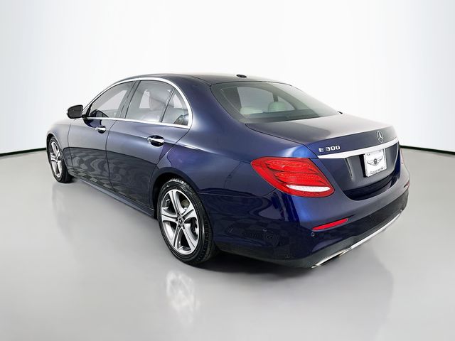 Thumbnail: 2018 Mercedes-Benz E-Class - 7