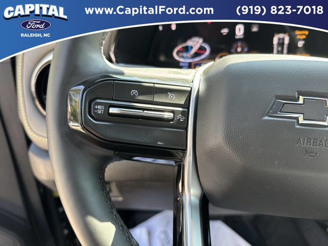 Used 2025 Black Chevrolet ZR2 image 23