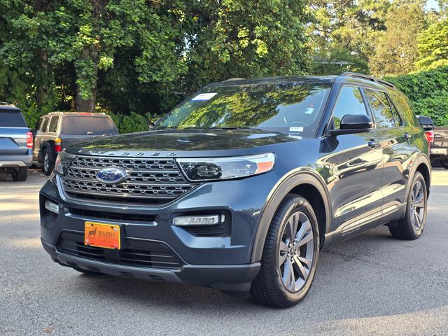 2023 Ford Explorer XLT:B02479