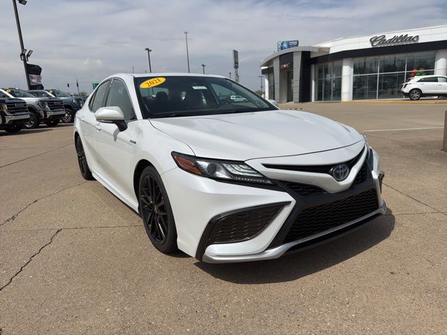 2021 Toyota Camry Hybrid XSE FWD
